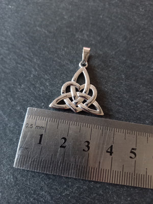 1 or 5 Celtic Trinity Love Knot Pendants Stainless Steel 27x25x3mm