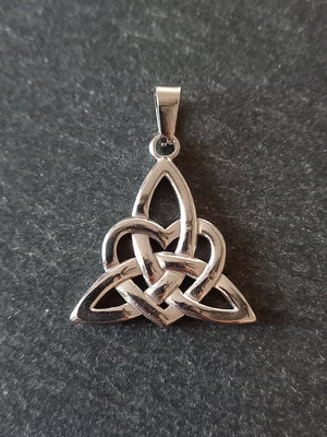 1 or 5 Celtic Trinity Love Knot Pendants Stainless Steel 27x25x3mm