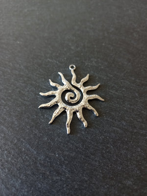 Stainless Steel Swirl Sun Pendant 41x34x2mm Hole: 1.5mm