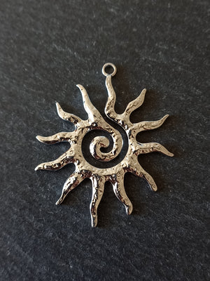 Stainless Steel Swirl Sun Pendant 41x34x2mm Hole: 1.5mm