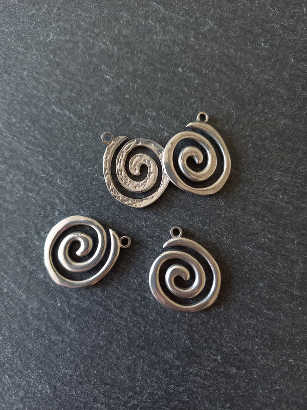 1 or 5 Round Swirl Charms Stainless Steel 23x19.5x2mm