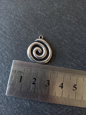 1 or 5 Round Swirl Charms Stainless Steel 23x19.5x2mm