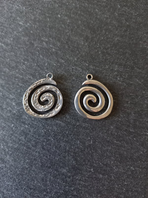 1 or 5 Round Swirl Charms Stainless Steel 23x19.5x2mm