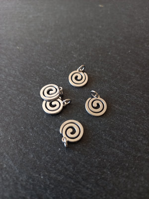 4 or 20 Round Swirl Charms Stainless Steel 9.5x10.5x1mm Nickel FREE