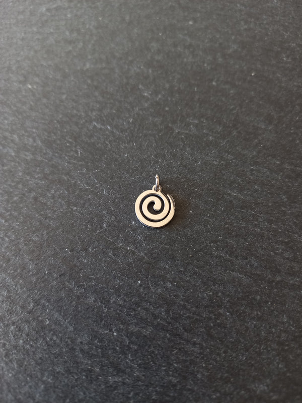 4 or 20 Round Swirl Charms Stainless Steel 9.5x10.5x1mm Nickel FREE