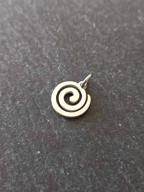 4 or 20 Round Swirl Charms Stainless Steel 9.5x10.5x1mm Nickel FREE