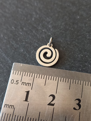 4 or 20 Round Swirl Charms Stainless Steel 9.5x10.5x1mm Nickel FREE