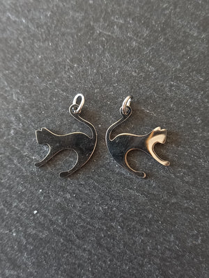 2 or 10 Stainless Steel Cat Charms 17.5x14.5x1mm