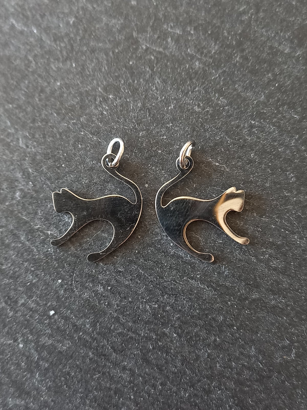 2 or 10 Stainless Steel Cat Charms 17.5x14.5x1mm