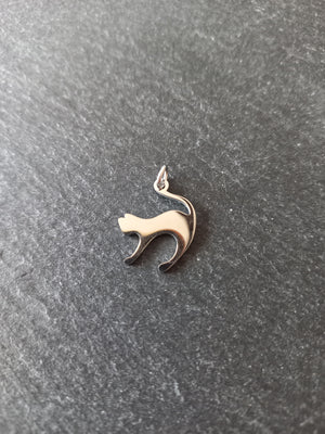 2 or 10 Stainless Steel Cat Charms 17.5x14.5x1mm