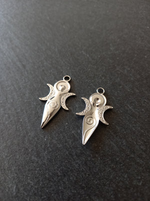 2 or 10 Stainless Steel Spiral Goddess Charms 31x16x2mm