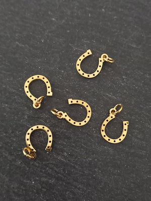 1 or 5 Lucky Horse Shoe Charms Gold Stainless Steel 13x10mm
