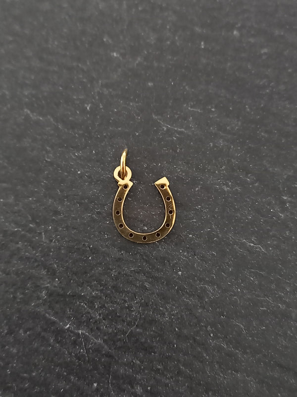 1 or 5 Lucky Horse Shoe Charms Gold Stainless Steel 13x10mm