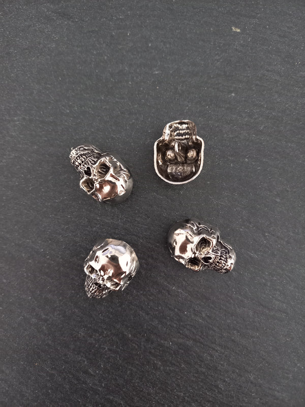 2 or 10 Skull Silver Tone Metal Alloy Shank Buttons 25x18mm Fasteners