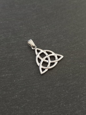1 or 5 Celtic Trinity Knot Pendants Stainless Steel 27x25x2.5mm