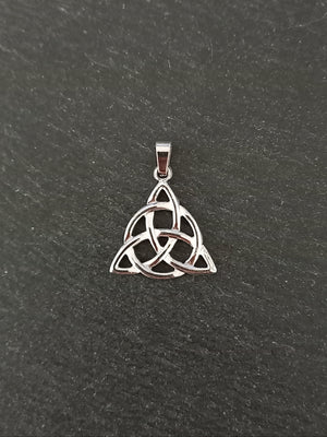 1 or 5 Celtic Trinity Knot Pendants Stainless Steel 27x25x2.5mm