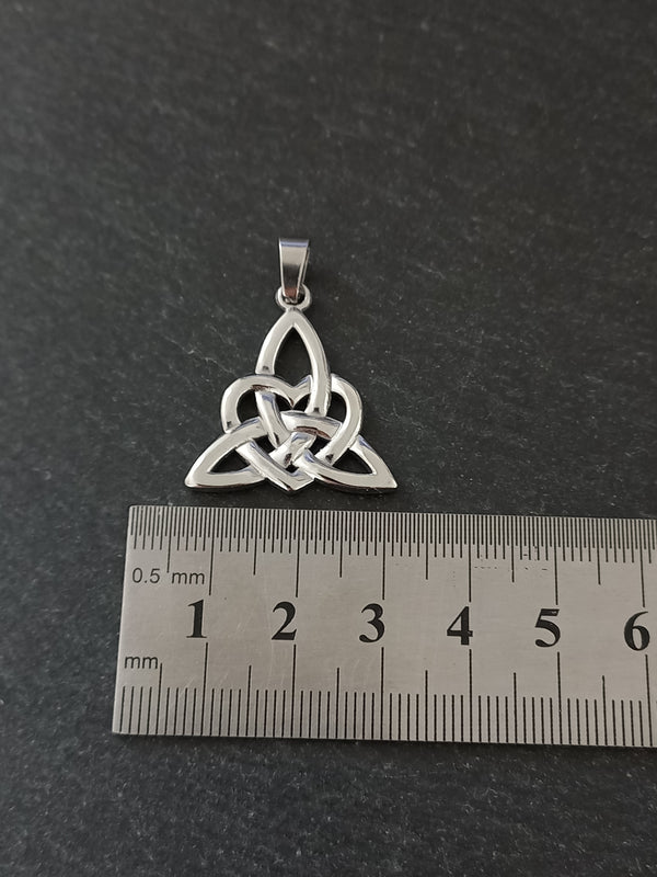 1 or 5 Celtic Trinity Love Knot Pendants Stainless Steel 27x25x3mm