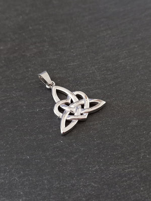 1 or 5 Celtic Trinity Love Knot Pendants Stainless Steel 27x25x3mm