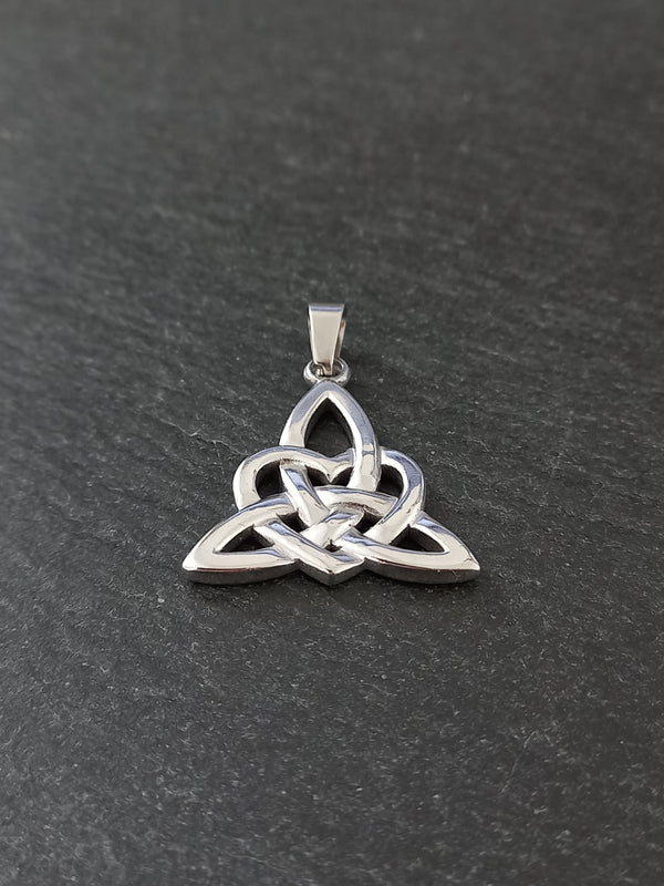 1 or 5 Celtic Trinity Love Knot Pendants Stainless Steel 27x25x3mm