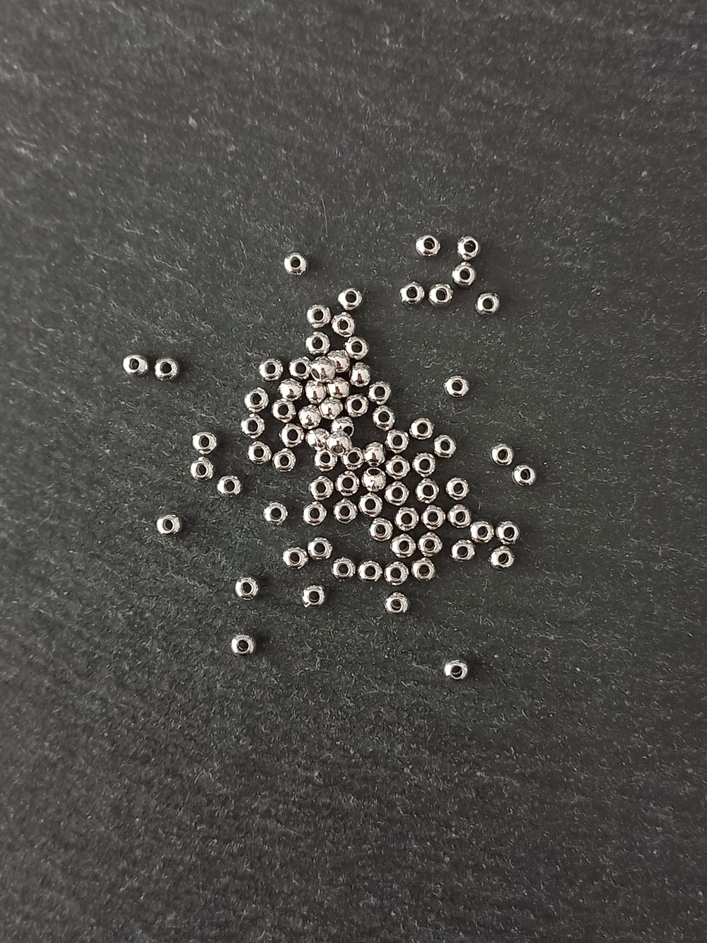 100 or 500 Solid 3mm Antique Silver Tone Alloy Beads Hole: 1mm