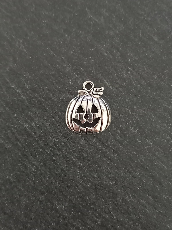 8 or 40 Halloween Pumpkin Charms Silver Tone Alloy 18x16mm
