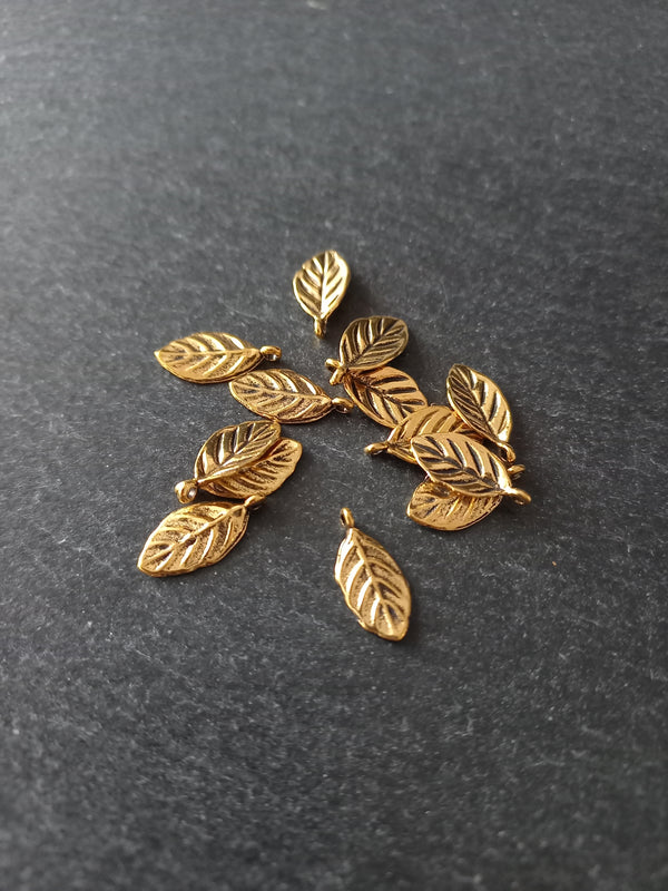 20 or 100 Leaf Charms Antique Gold Tone Alloy 16x8x1mm Nickel FREE