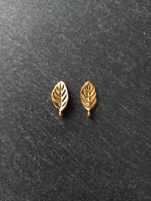 20 or 100 Leaf Charms Antique Gold Tone Alloy 16x8x1mm Nickel FREE