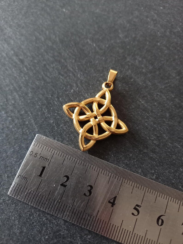 Gold Stainless Steel Chunky Witches Knot Pendant 34.5x30.5x5mm