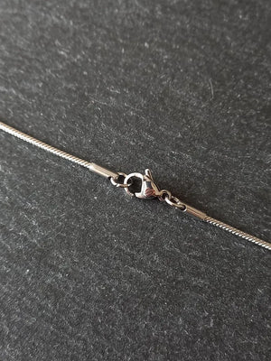1 or 5 Stainless Steel Snake Chain Necklaces 18 inch (45.7cm) Long. Thickness 1.5mm