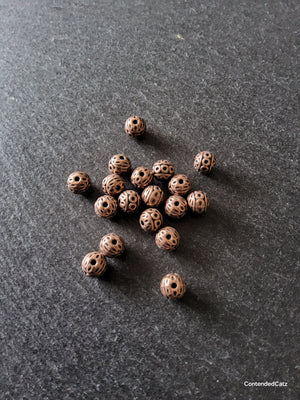 10 or 50 Antique Copper Tone 8mm Patterned Ball Beads Nickel FREE Hole: 1mm
