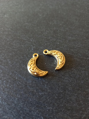 1 or 5 Celtic Knot Crescent Moon Charms Genuine Gold Plated Stainless Steel 19x11.5x4mm