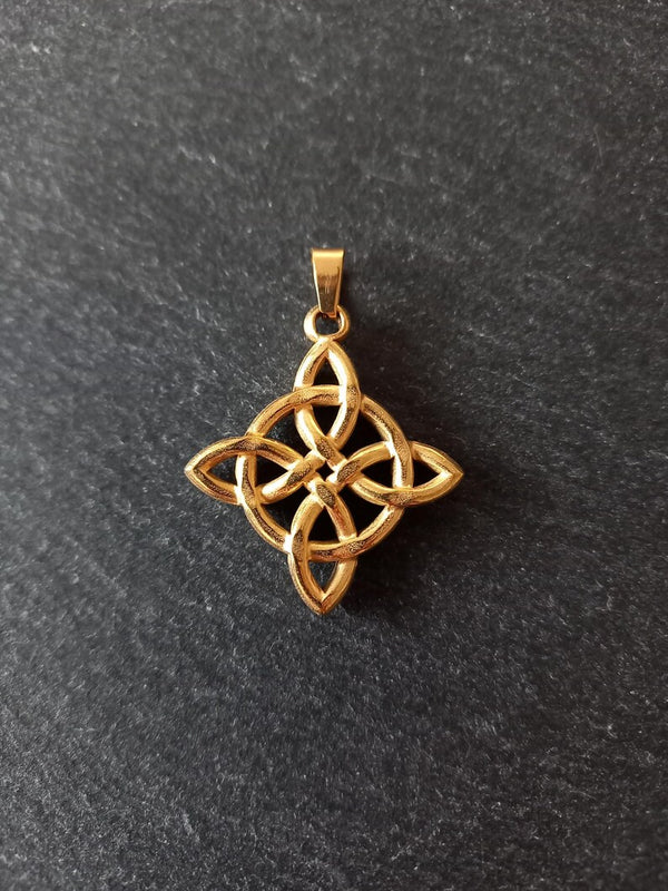 Gold Stainless Steel Chunky Witches Knot Pendant 34.5x30.5x5mm