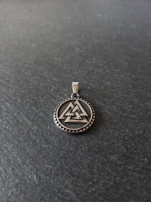 Odin's Knot Norse Valknut Stainless Steel Pendant 25x21x3mm