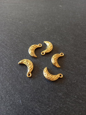 1 or 5 Celtic Knot Crescent Moon Charms Genuine Gold Plated Stainless Steel 19x11.5x4mm