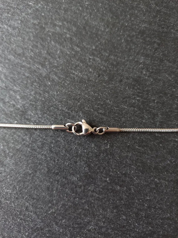 1 or 5 Stainless Steel Snake Chain Necklaces 18 inch (45.7cm) Long. Thickness 1.5mm