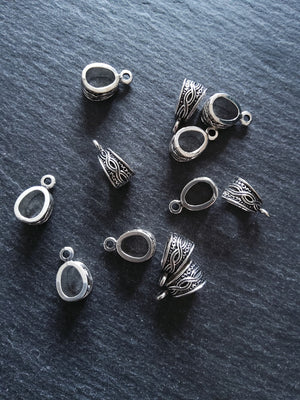 10 or 50 Antique Silver Tone Triangle Bail Beads Infinity Design 15x7x9mm - ContentedCatz