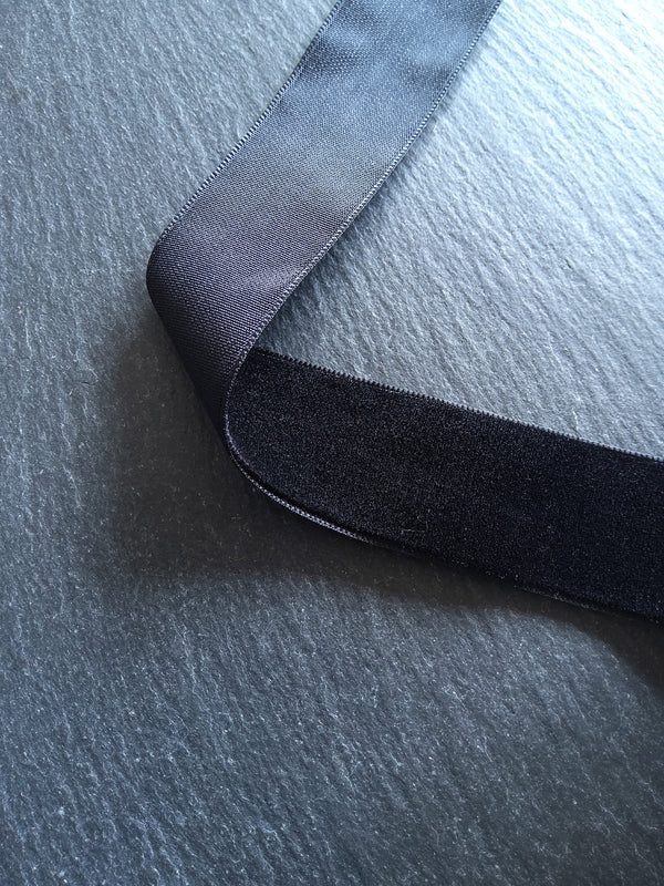 Single Face Black Velvet Ribbon 1 inch (25mm) Wide - ContentedCatz