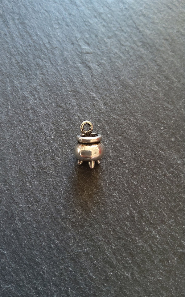 6 or 30 Cauldron Charms Antique Silver Tone 12x8x8mm - ContentedCatz