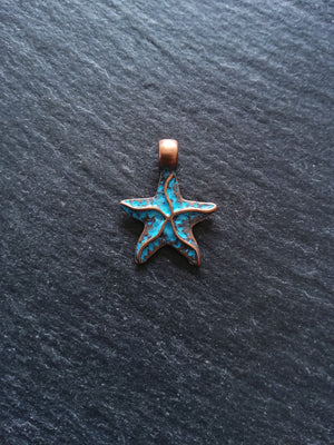 4 or 20 Antique Copper Starfish Charms with Blue Patina 22x17mm - ContentedCatz