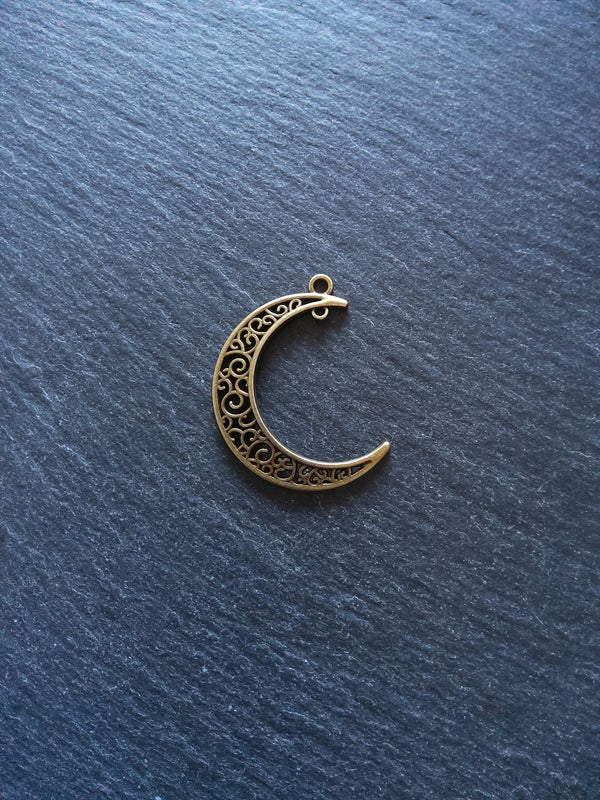 6 or 30 Antique Bronze Tone Crescent Moon Connector Pendants Pierced Design 37x31mm - ContentedCatz