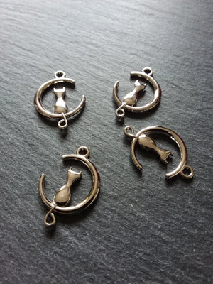 4 or 20 Silver Tone Cat & Crescent Moon Connector Charms 28x20mm - ContentedCatz
