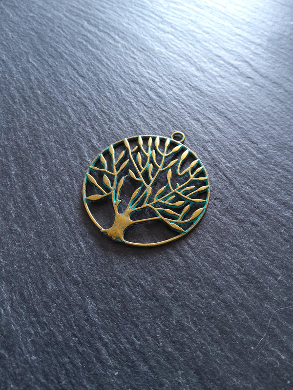 4 or 20 Large Tree Pendants Antique Bronze Tone Alloy with Green Patina 42x38x2mm - ContentedCatz