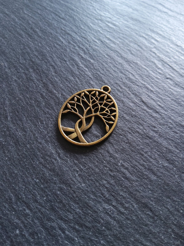 4 or 20 Oval Tree of Life Pendants Antique Bronze Tone Alloy 32x24mm - ContentedCatz