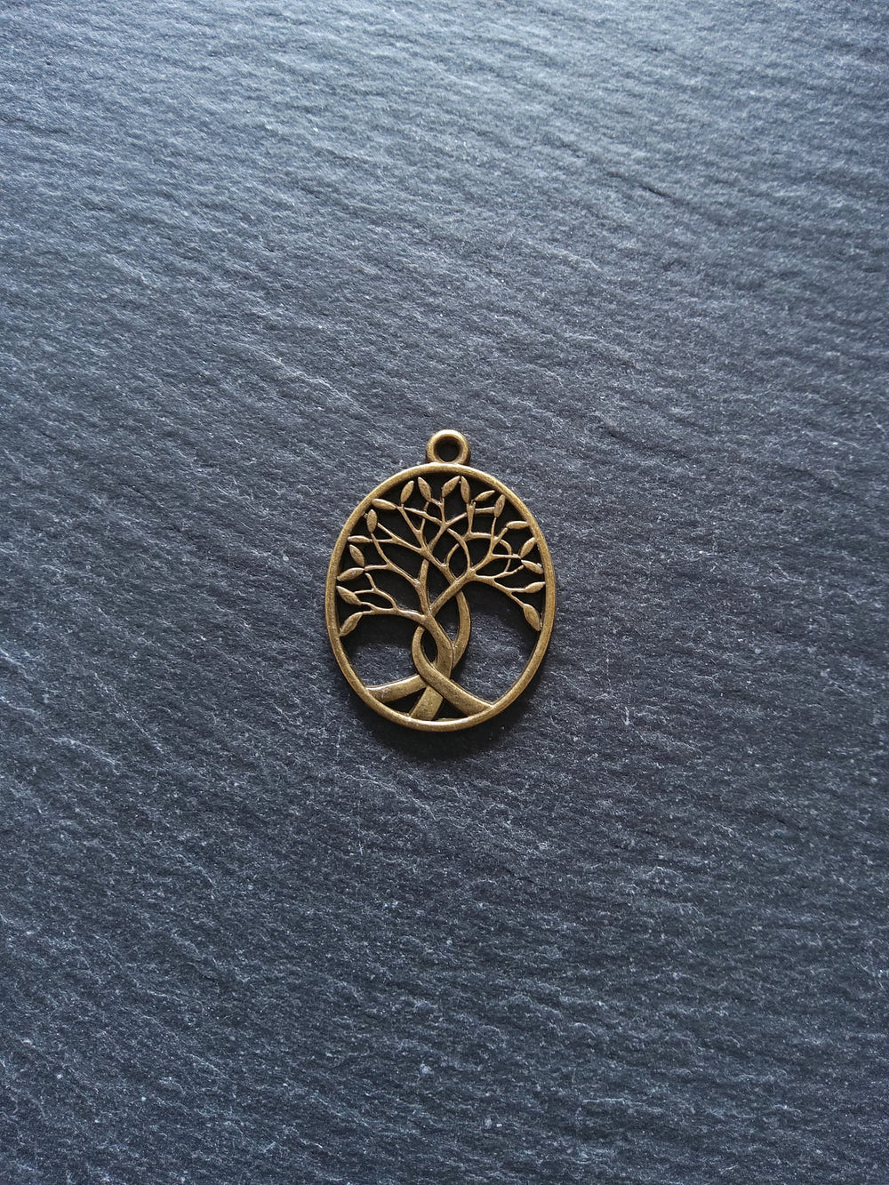 4 or 20 Oval Tree of Life Pendants Antique Bronze Tone Alloy 32x24mm - ContentedCatz