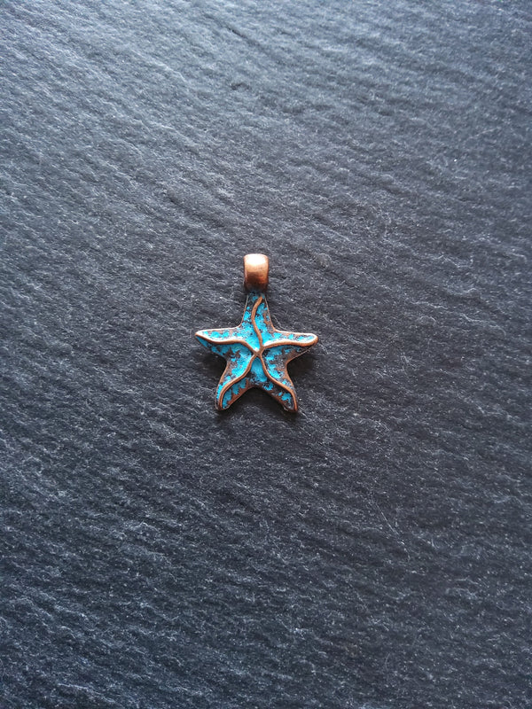 4 or 20 Antique Copper Starfish Charms with Blue Patina 22x17mm - ContentedCatz