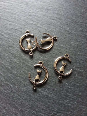 4 or 20 Silver Tone Cat & Crescent Moon Connector Charms 28x20mm - ContentedCatz