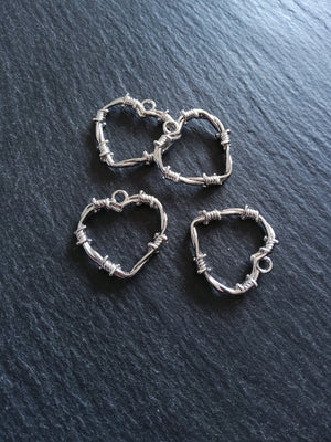4 or 20 Barbed Wire Heart Charms Antique Silver 25x24mm - ContentedCatz