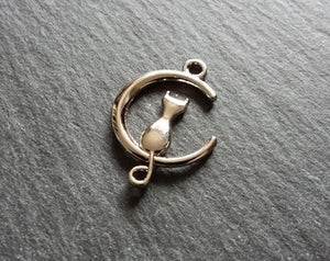 4 or 20 Silver Tone Cat & Crescent Moon Connector Charms 28x20mm - ContentedCatz