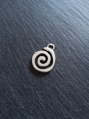 2 or 10 Round Swirl Pendants Silver Tone 32x24mm - ContentedCatz