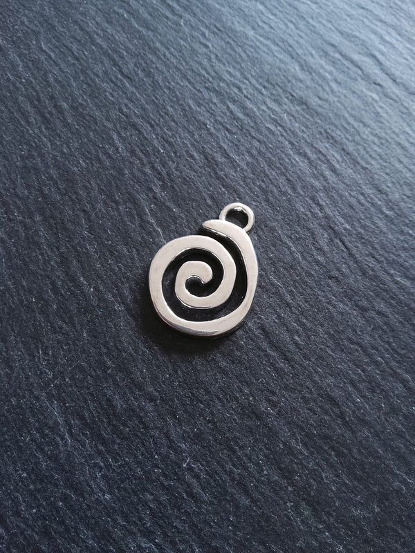 2 or 10 Round Swirl Pendants Silver Tone 32x24mm - ContentedCatz